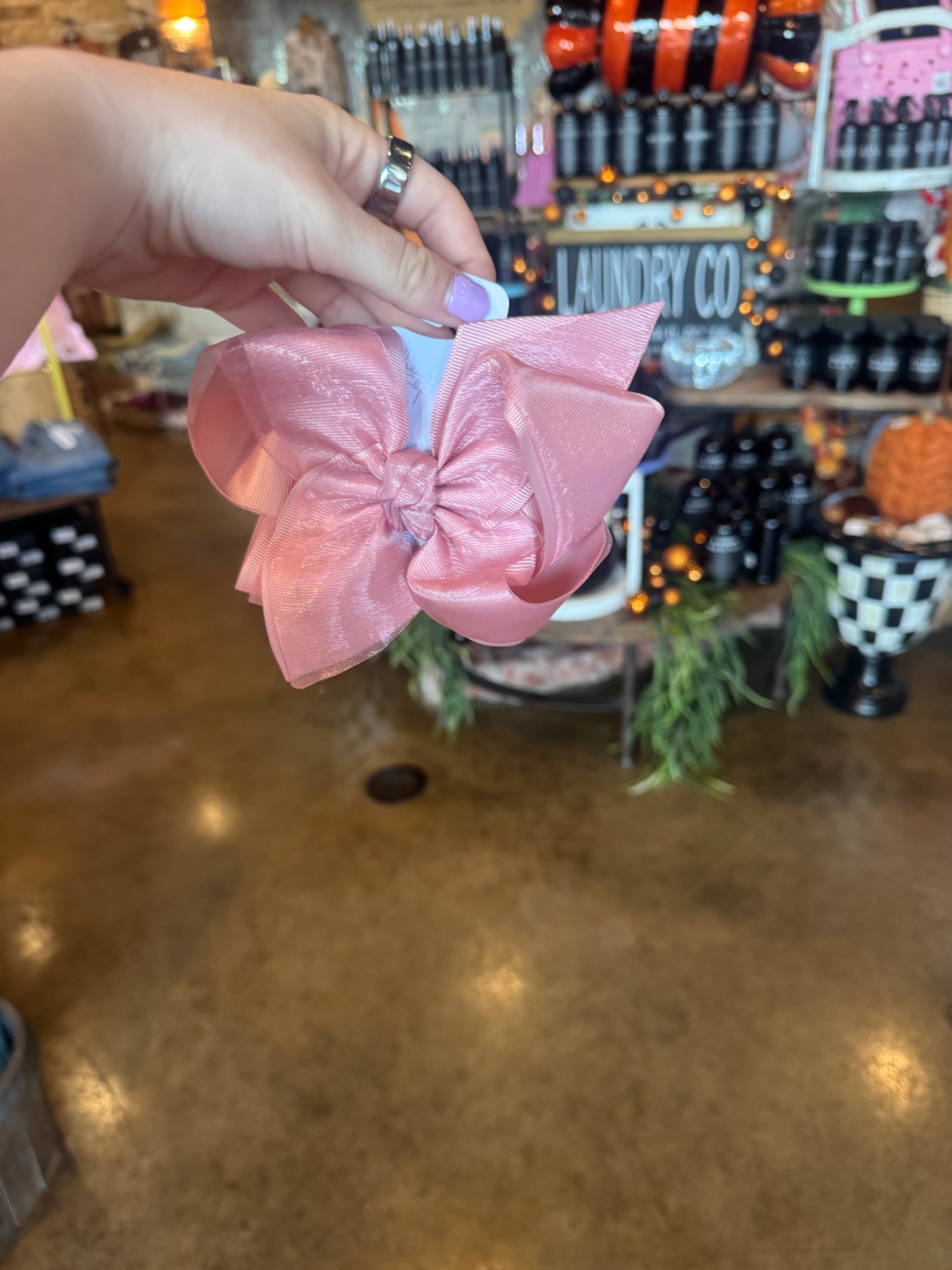 Large Sheer Bow
