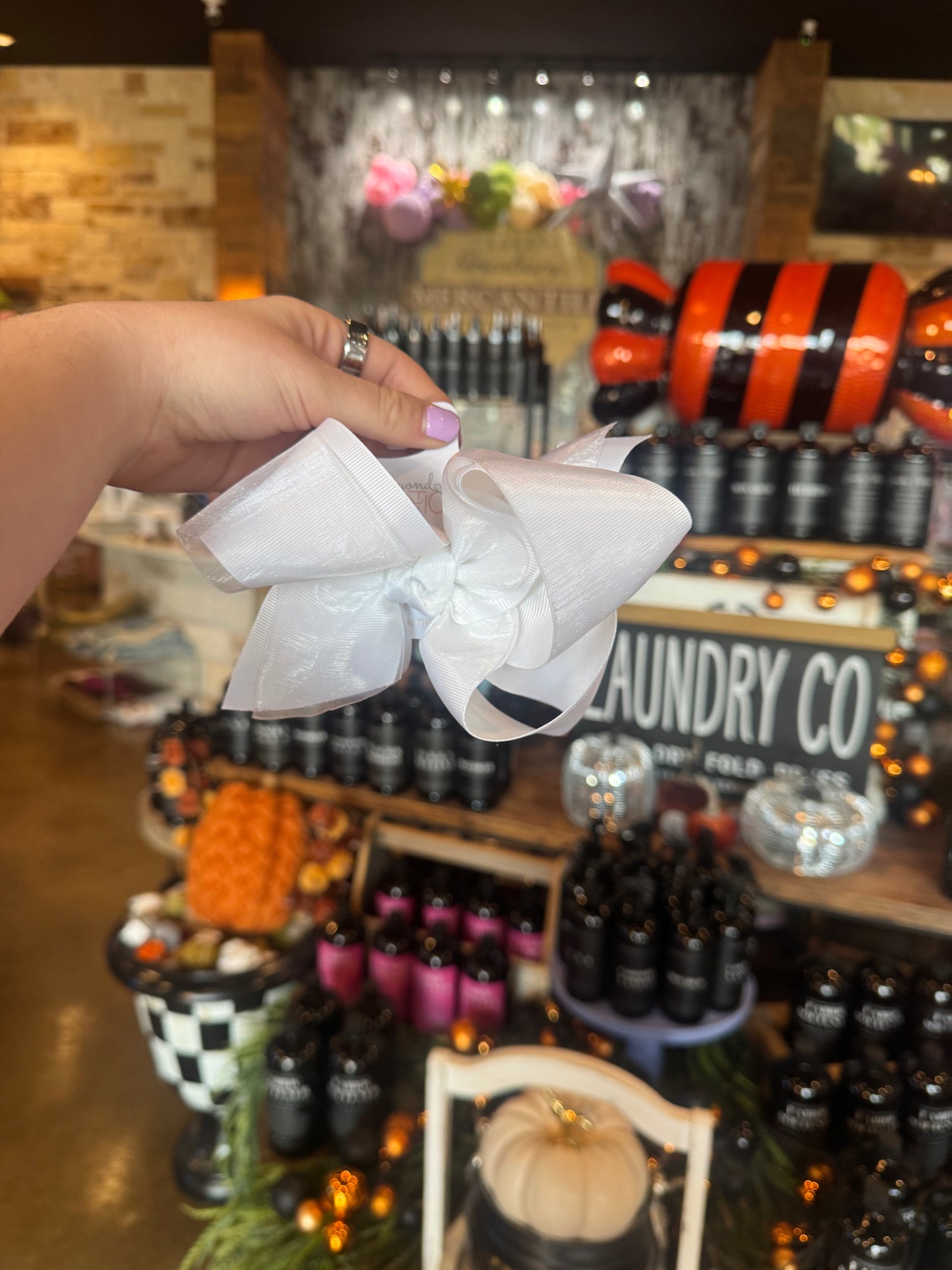 Large Sheer Bow